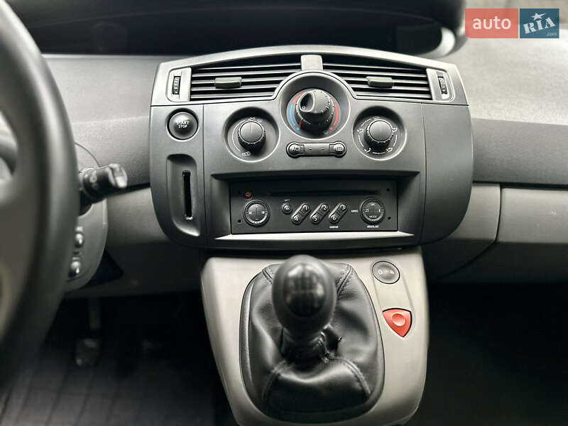 Минивэн Renault Scenic 2007 в Виннице