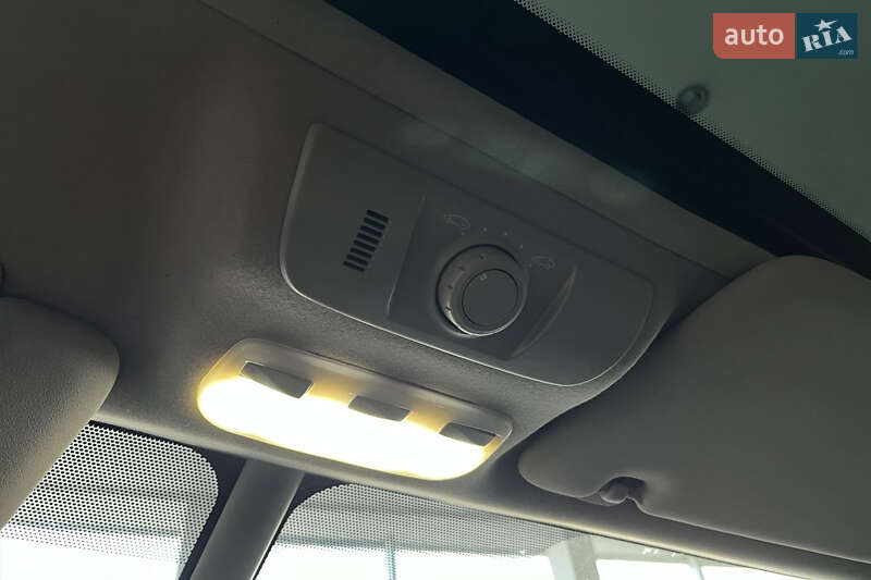 Минивэн Renault Scenic 2009 в Шептицькому