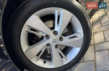 Минивэн Renault Scenic 2013 в 