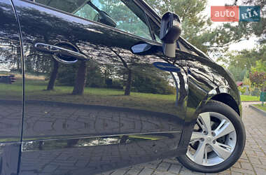 Минивэн Renault Scenic 2013 в 