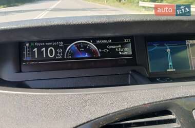 Мінівен Renault Scenic 2013 в 
