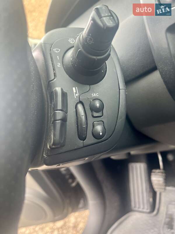 Минивэн Renault Scenic 2008 в Хырове фото 44 Минивэн Renault Scenic 2008 в Хырове