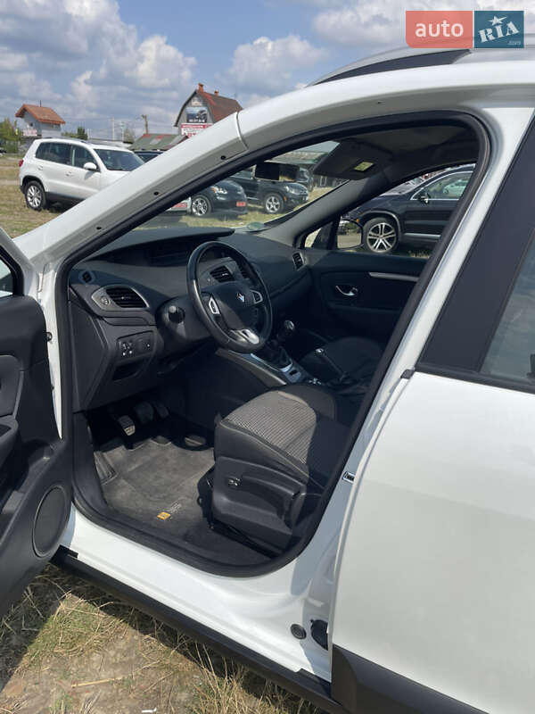 Минивэн Renault Scenic 2013 в Калуше
