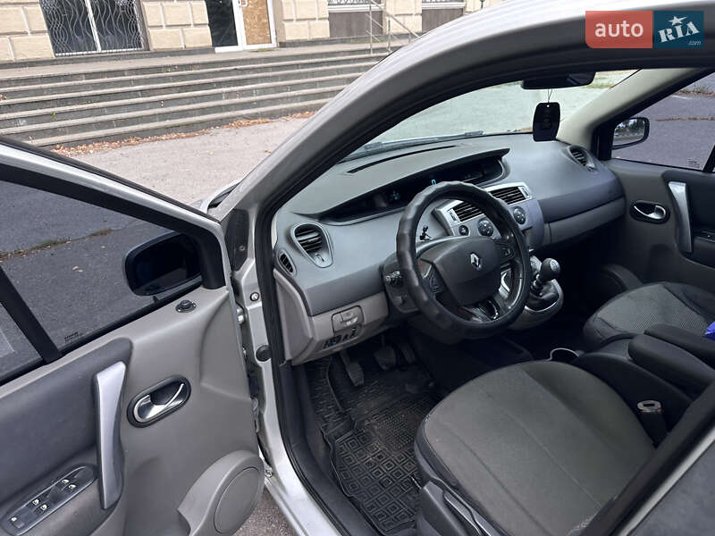Минивэн Renault Scenic 2007 в Харькове