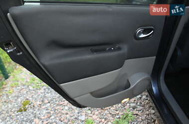 Минивэн Renault Scenic 2006 в 