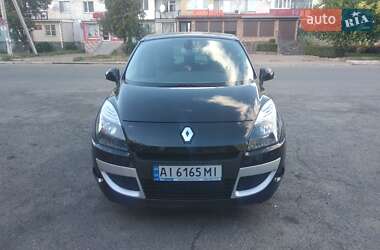 Минивэн Renault Scenic 2011 в 