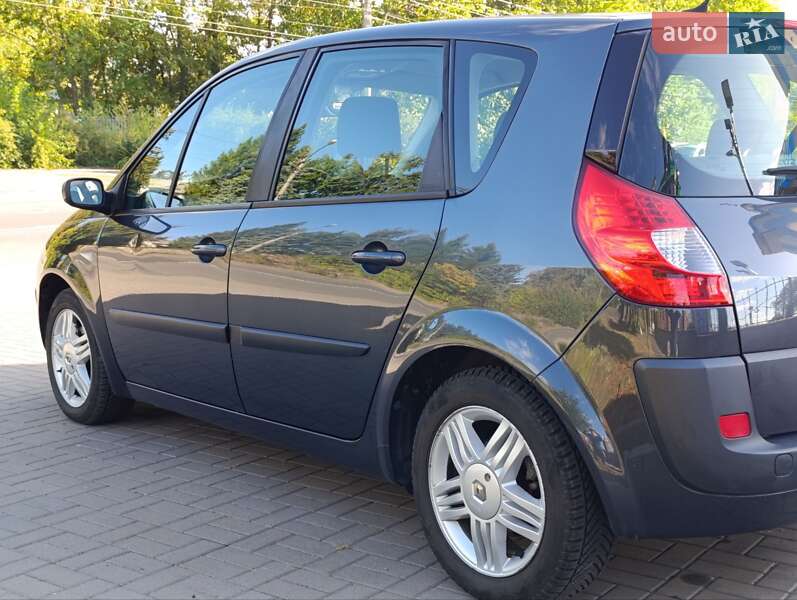 Минивэн Renault Scenic 2008 в Киеве