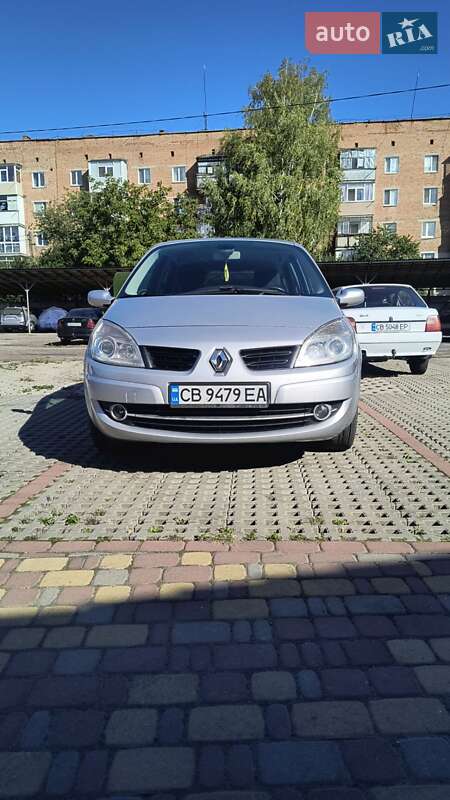 Минивэн Renault Scenic 2008 в 