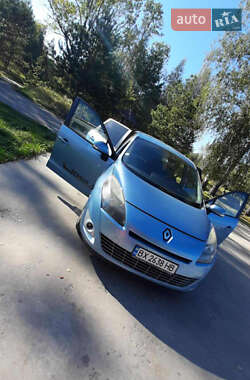 Минивэн Renault Scenic 2011 в Славуте
