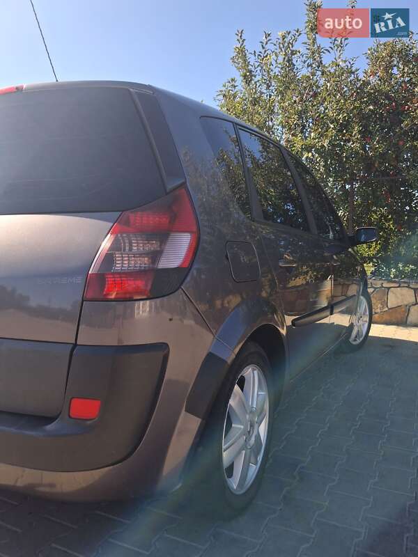 Минивэн Renault Scenic 2003 в Могилев-Подольске фото 10 Минивэн Renault Scenic 2003 в Могилев-Подольске