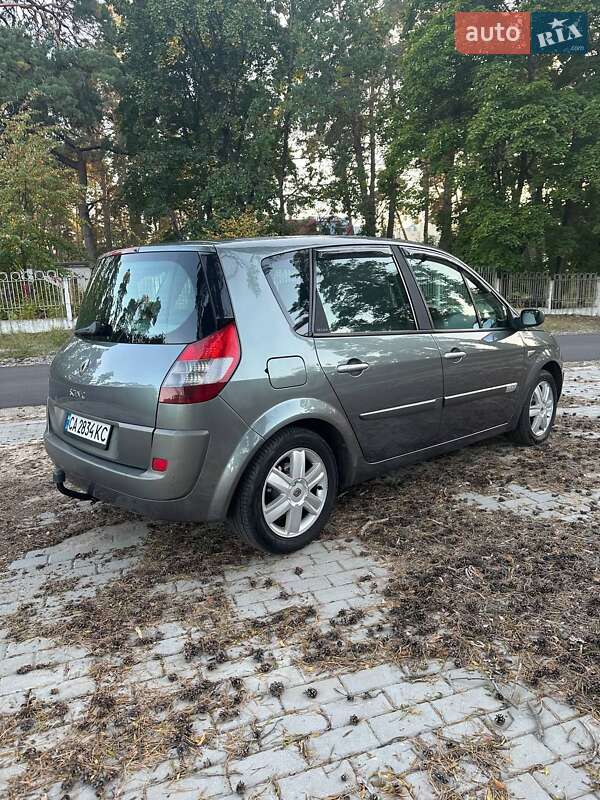 Минивэн Renault Scenic 2005 в Черкассах