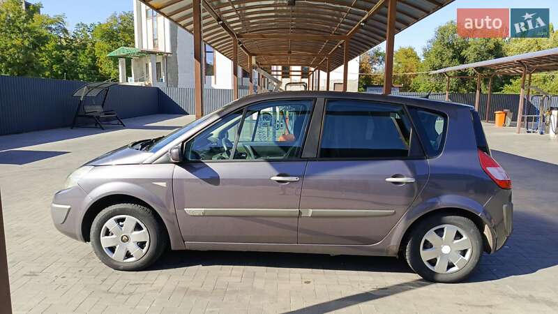 Мінівен Renault Scenic 2004 в Кременчуці