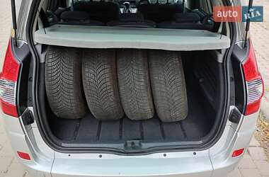 Минивэн Renault Scenic 2008 в 