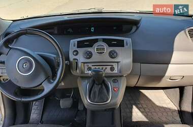 Минивэн Renault Scenic 2006 в 