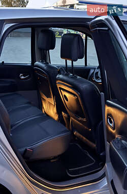 Минивэн Renault Scenic 2005 в 