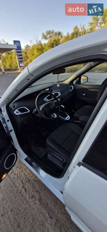 Минивэн Renault Scenic 2010 в Черкассах фото 11 Минивэн Renault Scenic 2010 в Черкассах