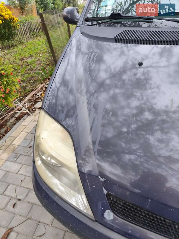 Минивэн Renault Scenic 1999 в Остроге