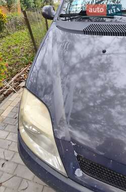 Минивэн Renault Scenic 1999 в 