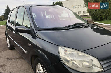Минивэн Renault Scenic 2005 в 