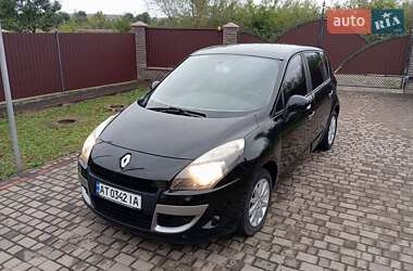Renault Scenic 2011
