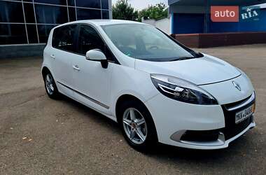 Минивэн Renault Scenic 2013 в Харькове