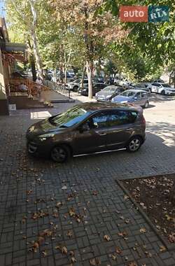 Мінівен Renault Scenic 2010 в Миколаєві