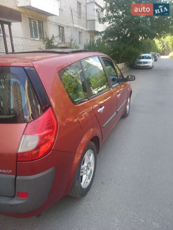 Минивэн Renault Scenic 2006 в Николаеве