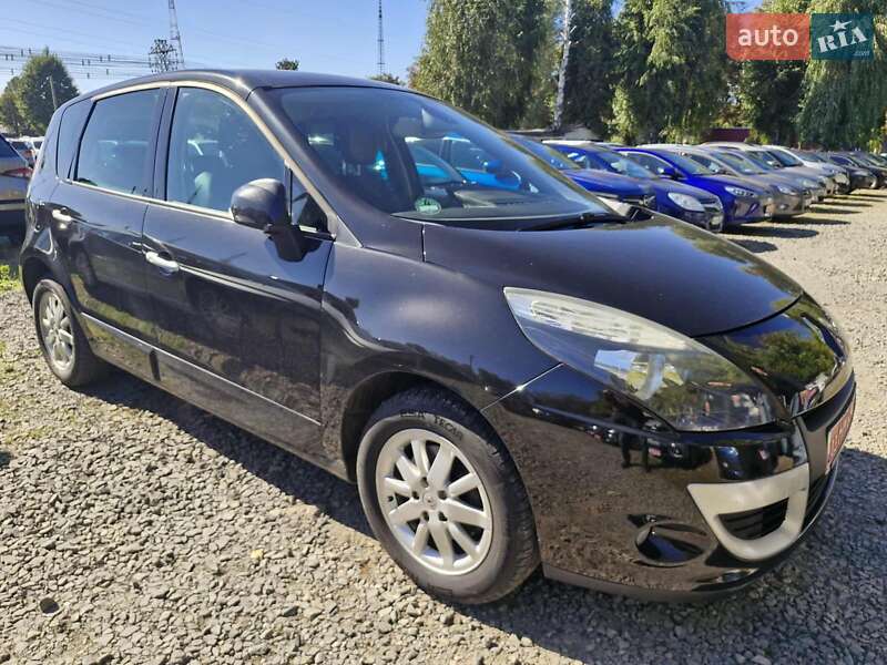 Минивэн Renault Scenic 2010 в Луцке