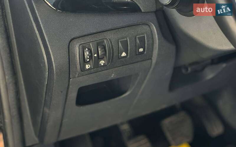 Минивэн Renault Scenic 2012 в Ивано-Франковске