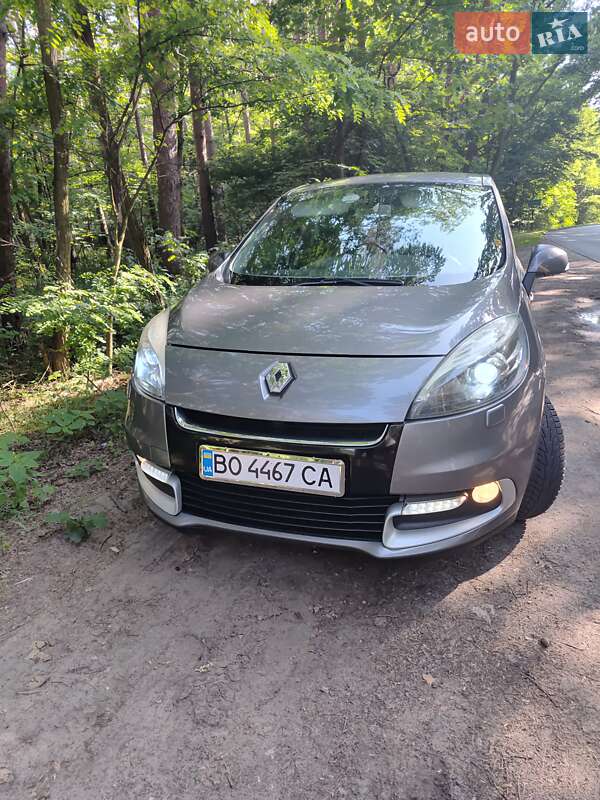 Renault Scenic 2013
