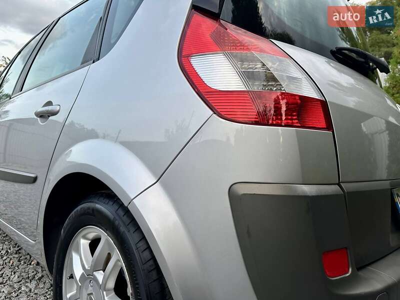 Минивэн Renault Scenic 2005 в Полтаве