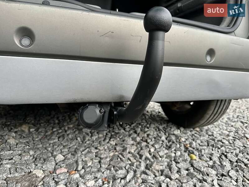 Минивэн Renault Scenic 2005 в Полтаве