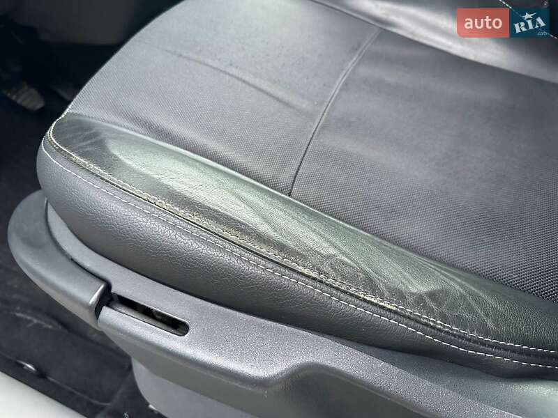 Минивэн Renault Scenic 2005 в Полтаве