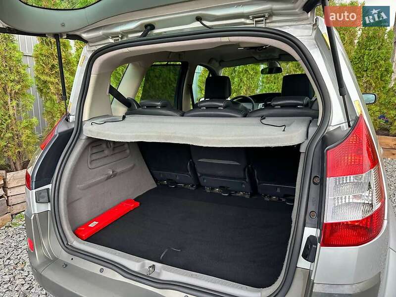 Минивэн Renault Scenic 2005 в Полтаве