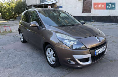 Минивэн Renault Scenic 2010 в Харькове