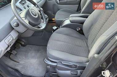 Минивэн Renault Scenic 2006 в 