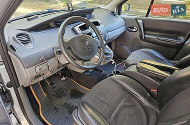 Минивэн Renault Scenic 2005 в 
