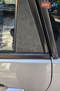 Минивэн Renault Scenic 2005 в 