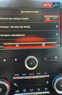 Минивэн Renault Scenic 2016 в 