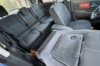 Минивэн Renault Scenic 2010 в 