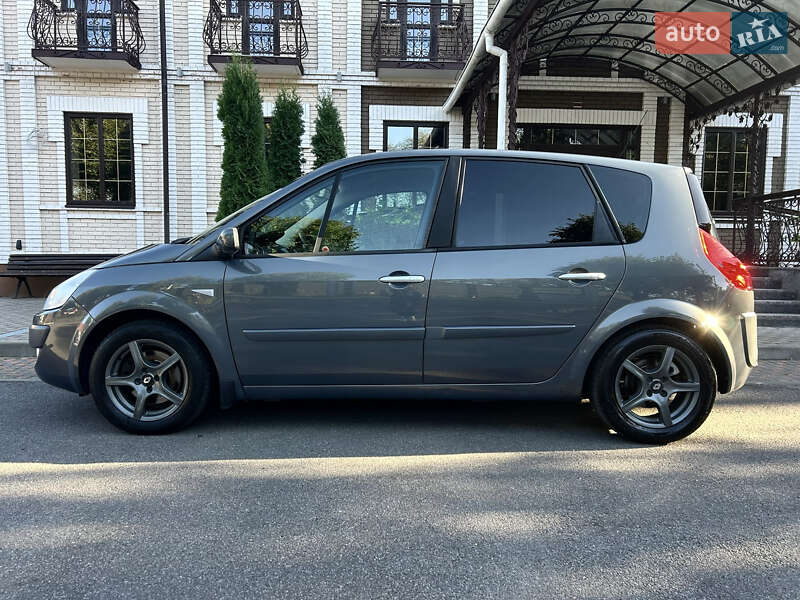 Минивэн Renault Scenic 2007 в 