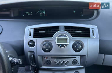 Минивэн Renault Scenic 2007 в 