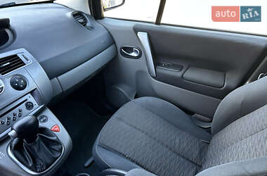 Минивэн Renault Scenic 2007 в 