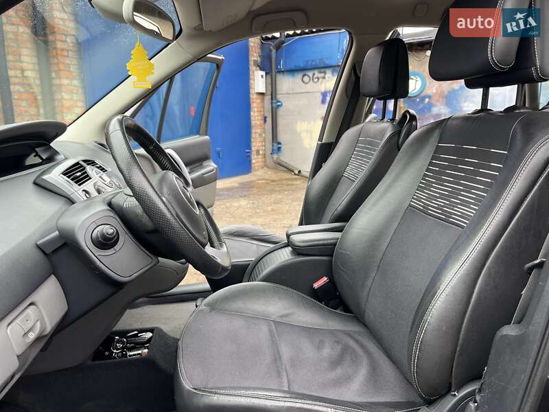 Минивэн Renault Scenic 2007 в Нежине