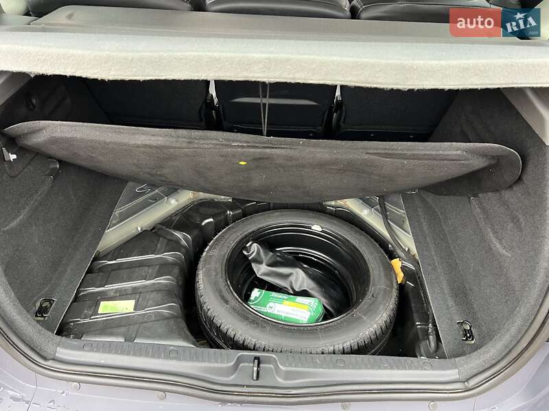 Минивэн Renault Scenic 2007 в Нежине