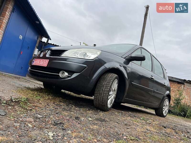 Минивэн Renault Scenic 2007 в Нежине