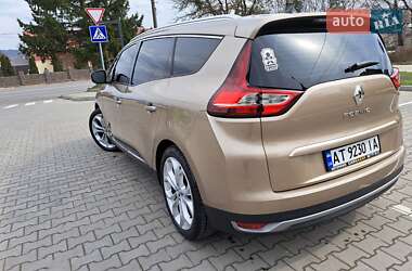 Минивэн Renault Scenic 2018 в 