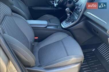 Минивэн Renault Scenic 2018 в 