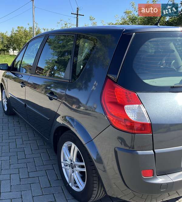 Минивэн Renault Scenic 2007 в Золочеве