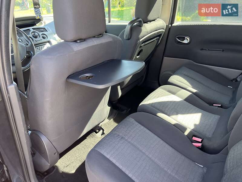 Минивэн Renault Scenic 2007 в Золочеве